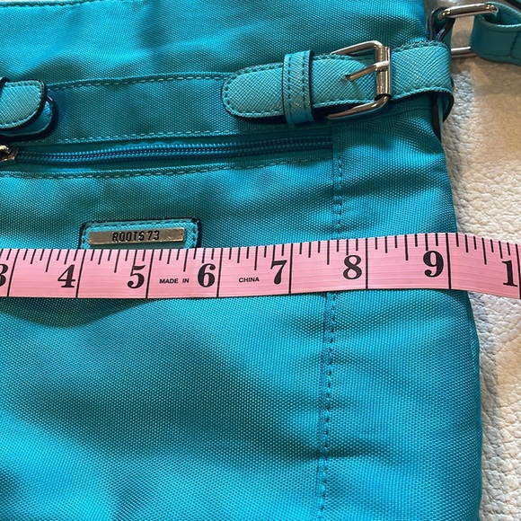 Roots aqua turquoise crossbody bag - adjustable straps; silver hardware - Picture 8 of 12